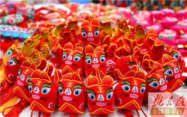 “蘭洽會(huì)”慶陽(yáng)展館“搶鮮”看！