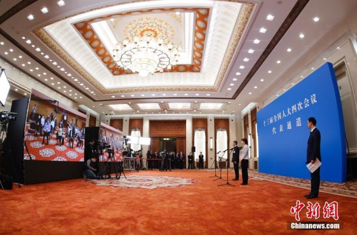 大黨與小船、英雄與“雄鷹”……“代表通道”講述有溫度的中國