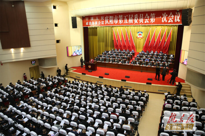 【市兩會視頻海報】五年來，政協(xié)工作提質增效，為慶陽高質量發(fā)展作出了積極貢獻
