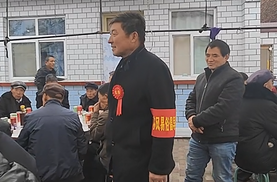 慶城：“簡辦不減愛” 幸?！拜p輕”來敲門