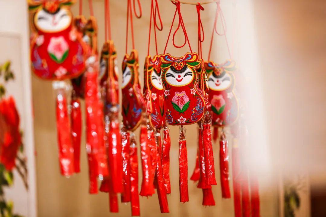 香約慶陽 包容天下丨慶陽香包，一針一線 送出如意祝福