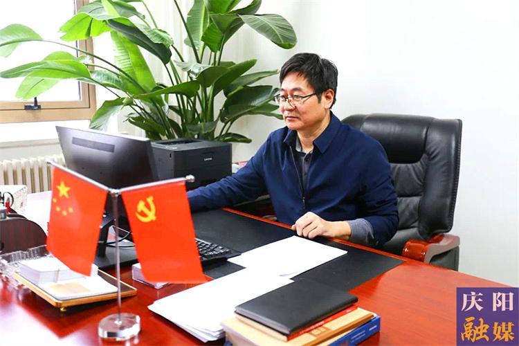 堅持在法治軌道上深化改革 推動建設(shè)更高水平法治慶陽——訪市司法局黨組書記、局長景銳