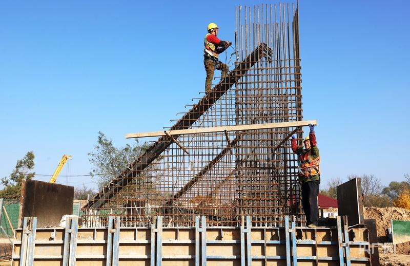 甘肅慶陽西峰：項目建設“加速跑” 打好年末“收官戰(zhàn)”