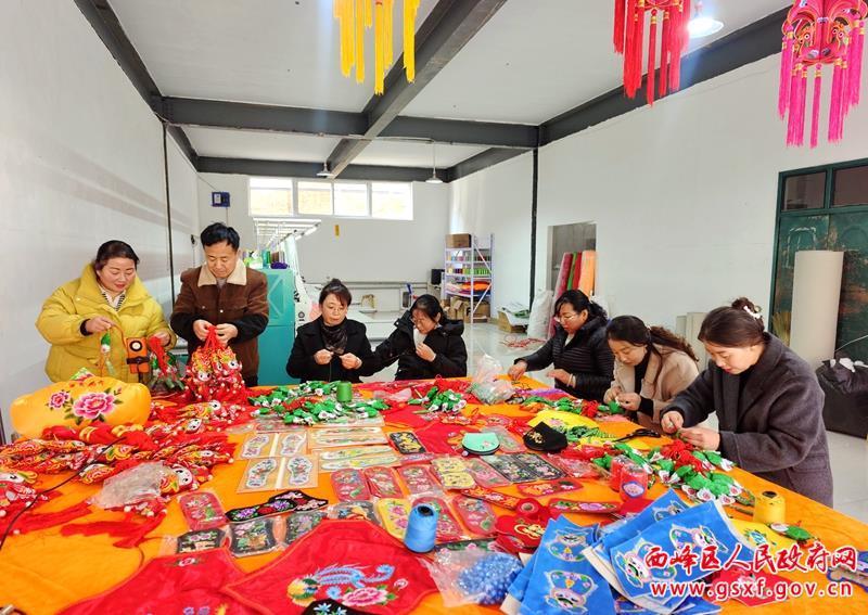 西峰區(qū)：冬閑變冬忙 產業(yè)正興旺