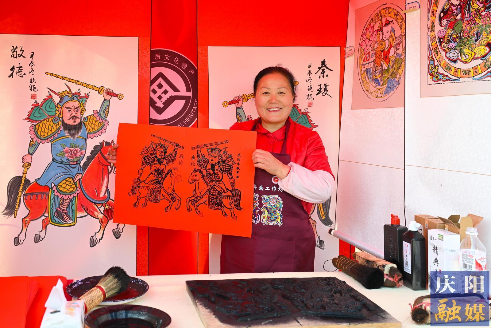 【慶陽(yáng)年味·攝影報(bào)道】?慶陽(yáng)年貨節(jié)重磅開(kāi)啟，非遺好物大集結(jié)！