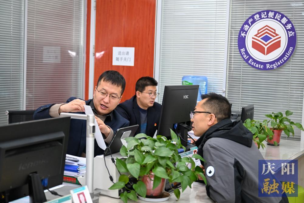 【攝影報道】新春開工第一天，慶陽市各行各業(yè)元氣滿滿啟新程