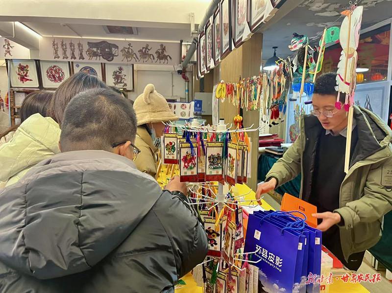 【甘肅農(nóng)民報】環(huán)縣：非遺添彩 年味升騰